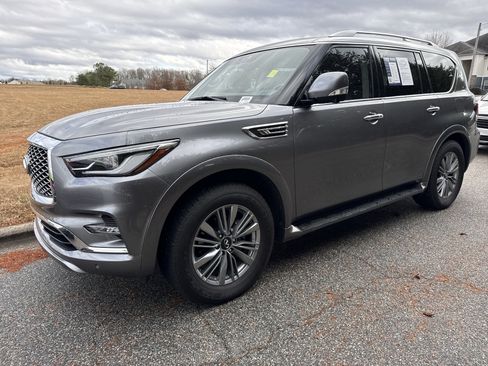 Used 2021 INFINITI QX80 Luxe w/ Cargo Package image 5