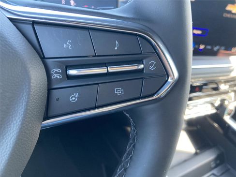 New 2026 Chevrolet Suburban Premier image 20