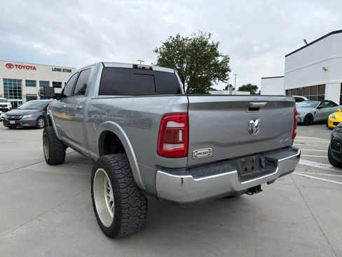 Used 2019 RAM 2500 Limited AWD/4WD image 2