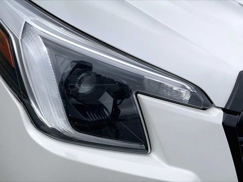 Certified 2023 Subaru Forester Limited AWD/4WD image 27