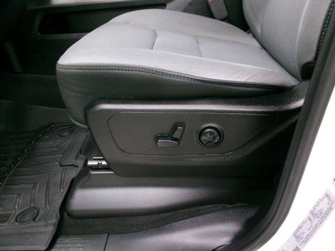 Used 2020 RAM 1500 Big Horn AWD/4WD image 26