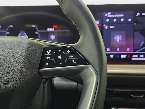 Certified 2025 Audi Q5 Prestige w/ 20" Wheel Package image 20