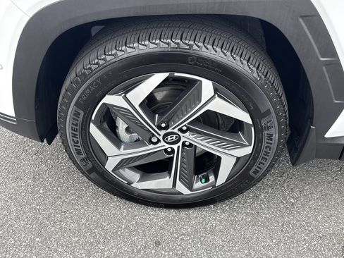 Used 2023 Hyundai Tucson Limited w/ Winter Package image 14