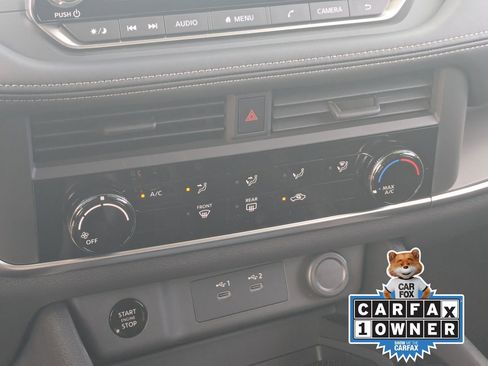 Used 2026 Nissan Rogue S FWD image 17