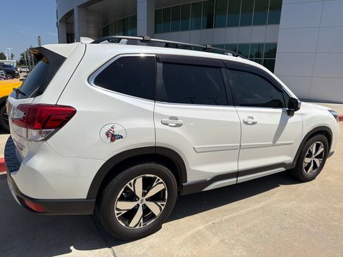 Used 2020 Subaru Forester Touring w/ Popular Package #2 AWD/4WD image 3