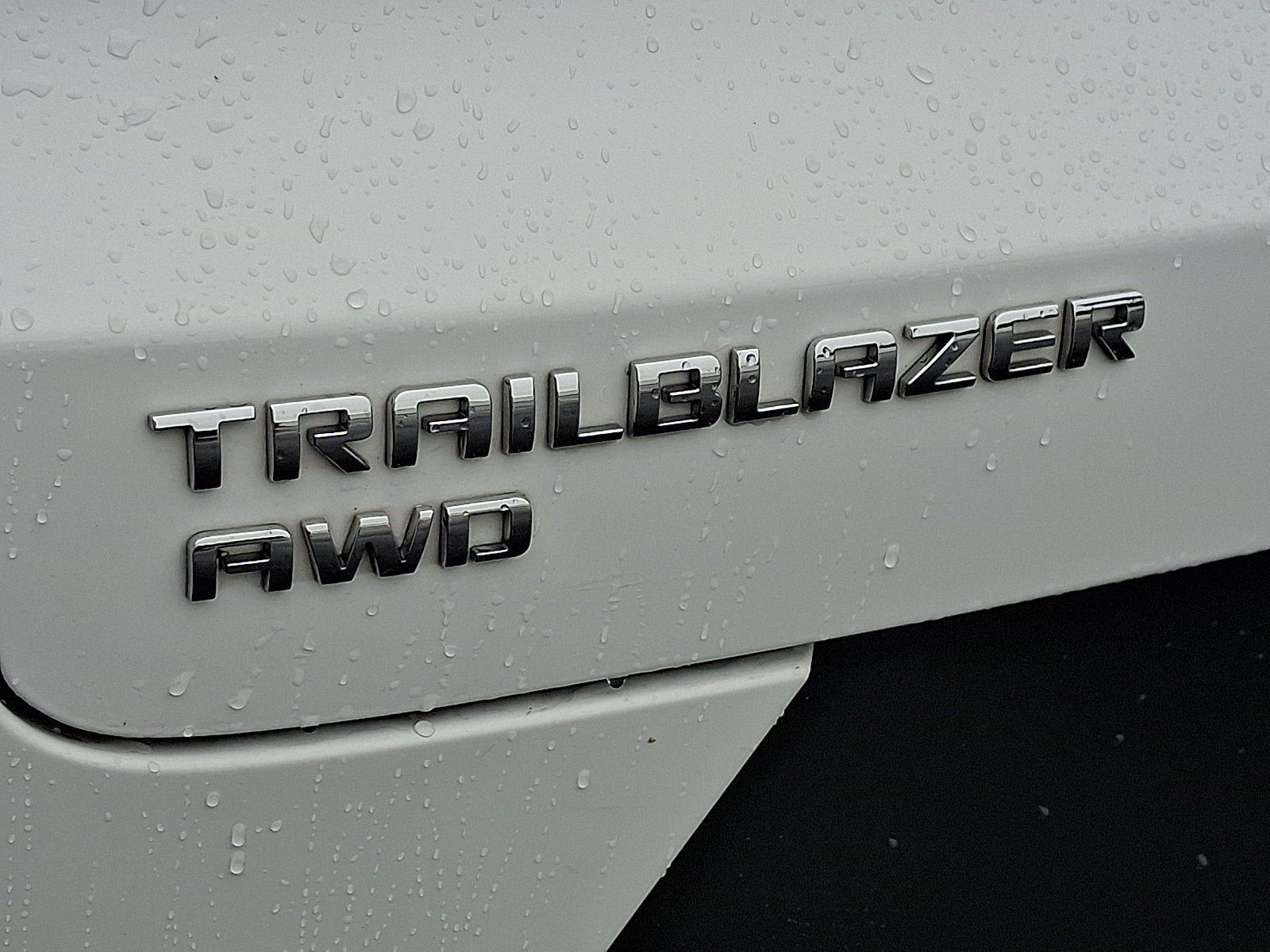 Used 2023 Chevrolet TrailBlazer LT w/ Convenience Package AWD/4WD image 29