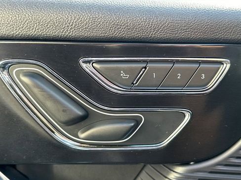 Used 2021 Lincoln Corsair AWD w/ Equipment Group 101A image 38