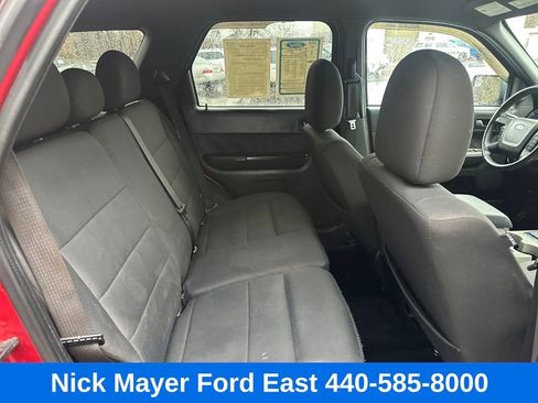 Used 2010 Ford Escape XLT image 13
