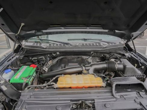 Used 2018 Ford F150 Raptor w/ Equipment Group 802A Luxury image 28