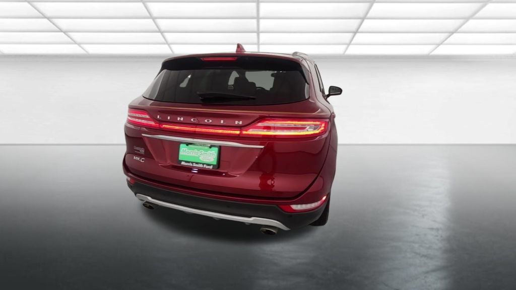Used 2019 Lincoln MKC Select w/ Select Plus Package AWD/4WD image 7