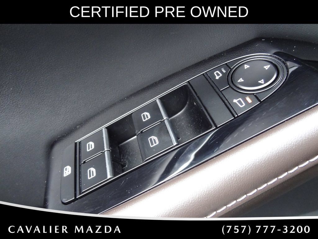 Certified 2025 MAZDA CX-30 AWD 2.5 S w/ Premium Package image 20