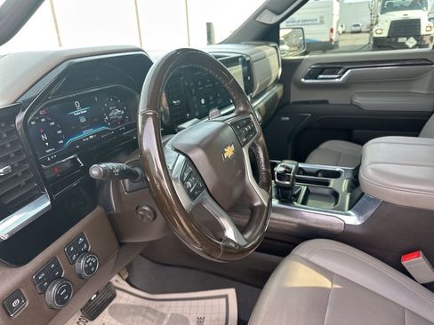 Used 2024 Chevrolet Silverado 1500 LTZ image 21