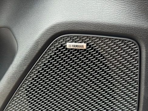 New 2025 Mitsubishi Outlander AWD image 23