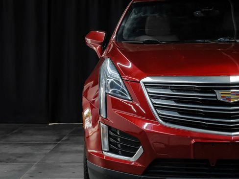 Used 2018 Cadillac XT5 FWD image 53