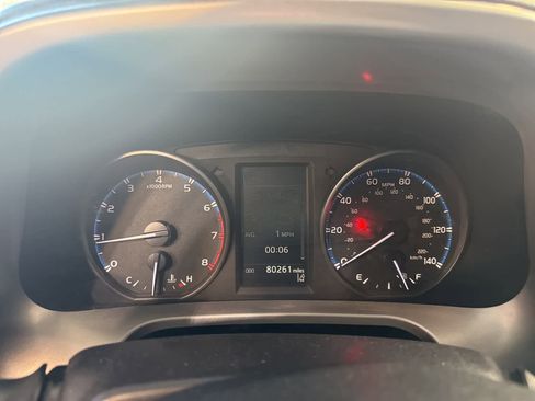 Used 2017 Toyota RAV4 XLE w/ Carpet Mat Package image 22