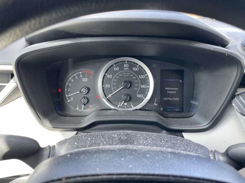 Used 2022 Toyota Corolla LE image 30