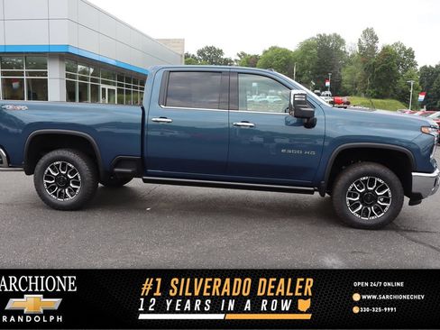 New 2026 Chevrolet Silverado 2500 LTZ w/ LTZ Convenience Package AWD/4WD image 1