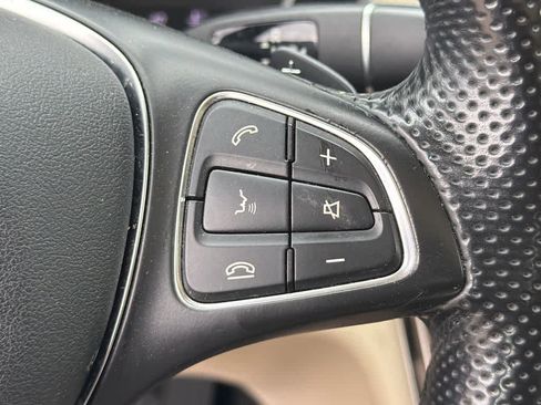 Used 2017 Mercedes-Benz C 300 4MATIC Sedan image 23