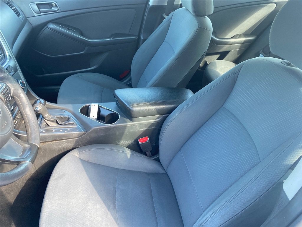 Used 2015 Kia Optima LX FWD image 9