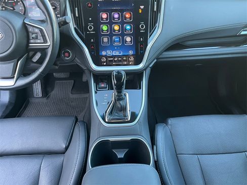 Used 2022 Subaru Outback Limited image 19