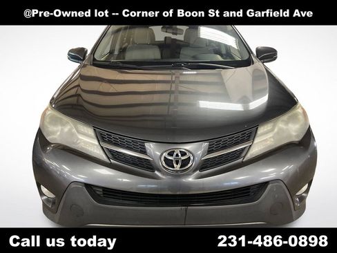 Used 2014 Toyota RAV4 XLE AWD/4WD image 8