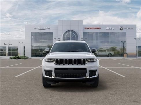 New 2026 Jeep Grand Cherokee L Laredo image 6
