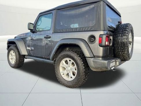 Used 2021 Jeep Wrangler Sport image 3