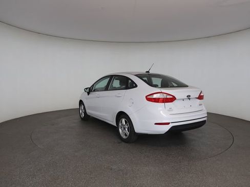 Used 2019 Ford Fiesta SE FWD image 12