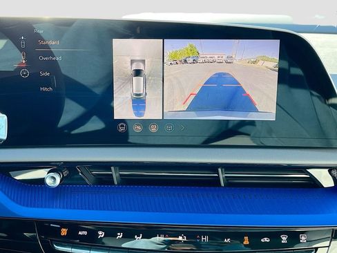 New 2026 Cadillac Optiq Sport 1 w/ LPO, Floor Liner Package AWD/4WD image 20