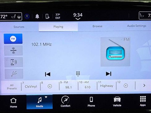 Used 2022 Chrysler Pacifica Touring-L FWD image 30