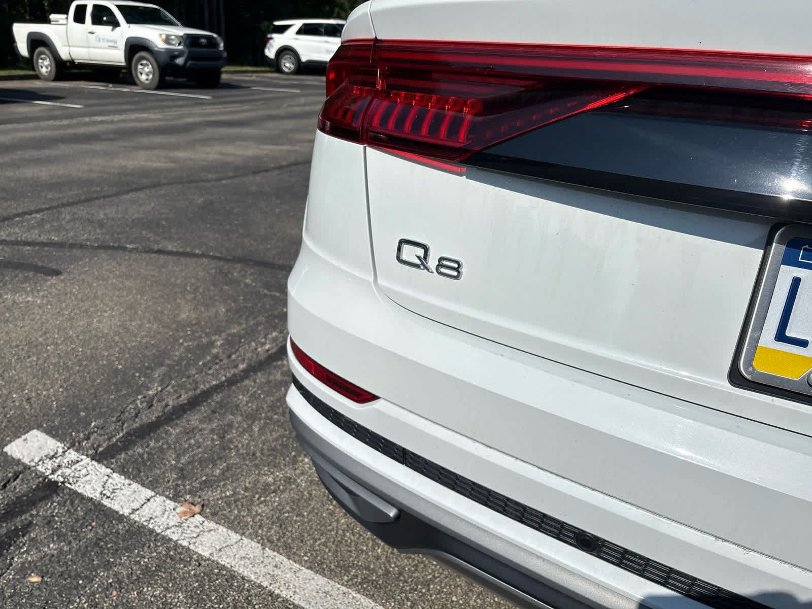 Used 2021 Audi Q8 Prestige w/ Prestige Package AWD/4WD image 2