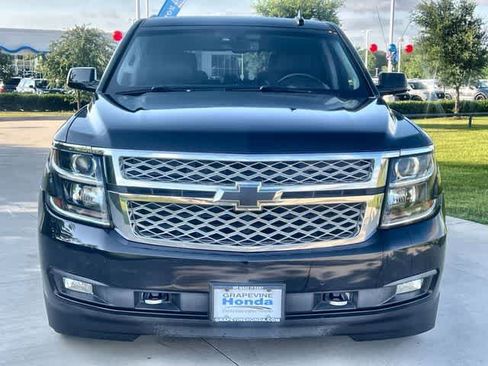 Used 2017 Chevrolet Tahoe LT w/ LT Signature Package AWD/4WD image 7