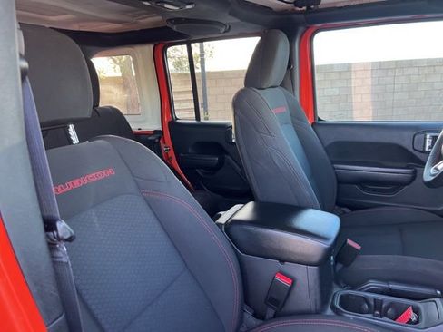 Used 2023 Jeep Wrangler Unlimited Rubicon image 20