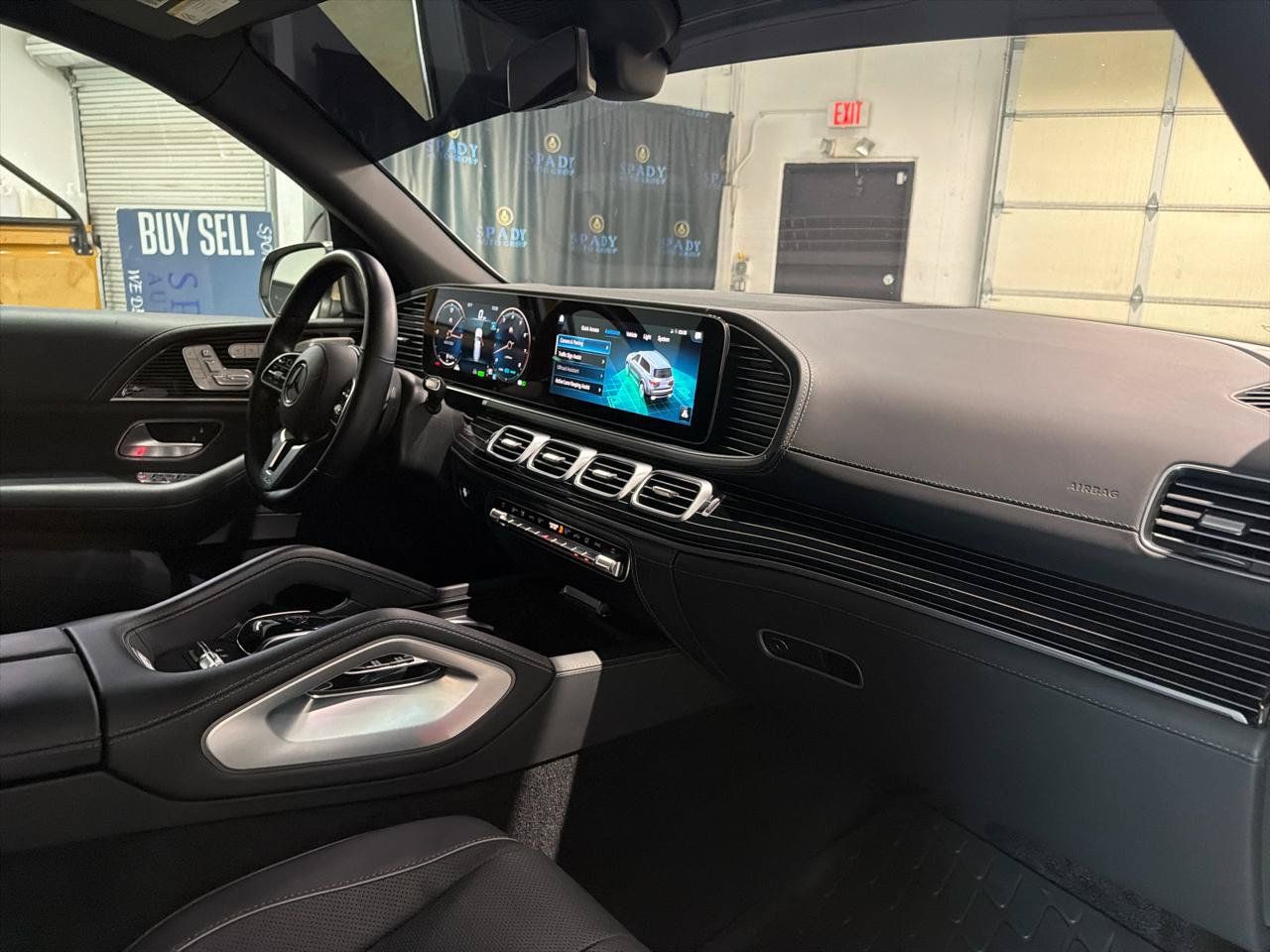 Used 2023 Mercedes-Benz Maybach GLS 600 4MATIC image 40