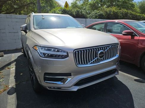 Used 2023 Volvo XC90 B6 Plus w/ Protection Package Premier image 4