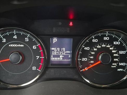 Used 2015 Subaru Forester 2.5i Touring w/ Eyesight & Navigation System AWD/4WD image 9