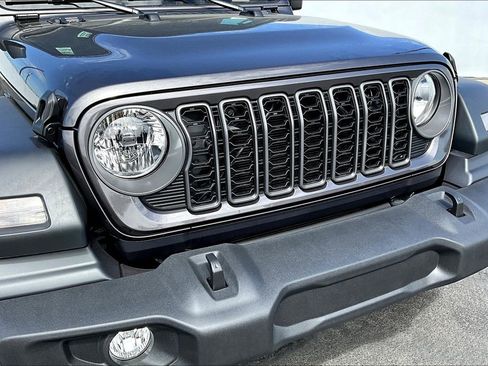 New 2025 Jeep Wrangler Unlimited Sport AWD/4WD image 21