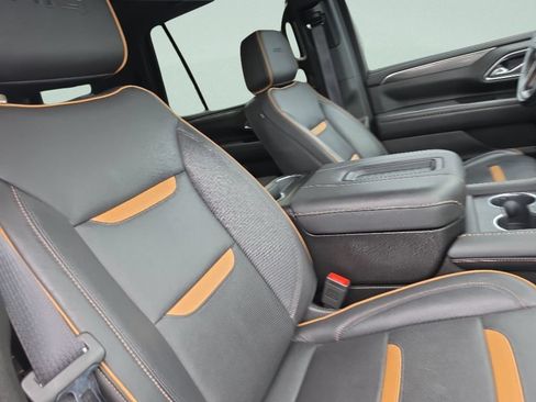 Used 2023 GMC Yukon AT4 AWD/4WD image 34