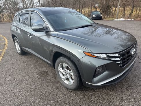 Used 2022 Hyundai Tucson SE image 4