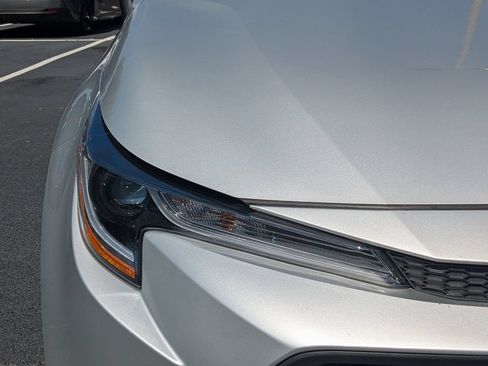 Used 2025 Toyota Corolla LE FWD image 12
