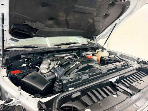 Used 2024 GMC Sierra 3500 AT4 image 15