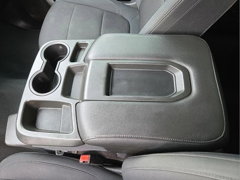Used 2019 Chevrolet Silverado 1500 Custom w/ Custom Value Package RWD image 16