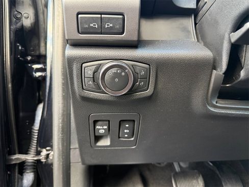 Used 2018 Ford F150 XLT w/ Equipment Group 301A Mid image 13