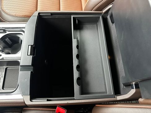 New 2025 Ford F250 King Ranch w/ Chrome Package image 81