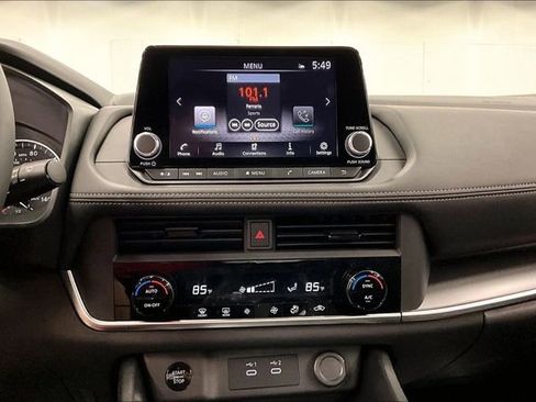 New 2026 Nissan Rogue SV FWD image 25