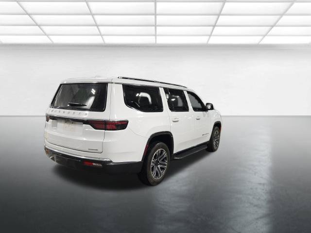 Used 2022 Jeep Wagoneer Series III AWD/4WD image 4