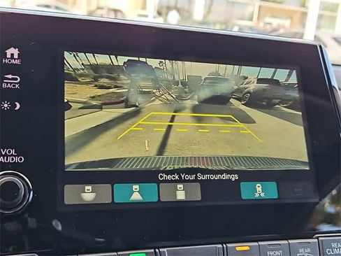 Used 2023 Honda Odyssey Elite image 31