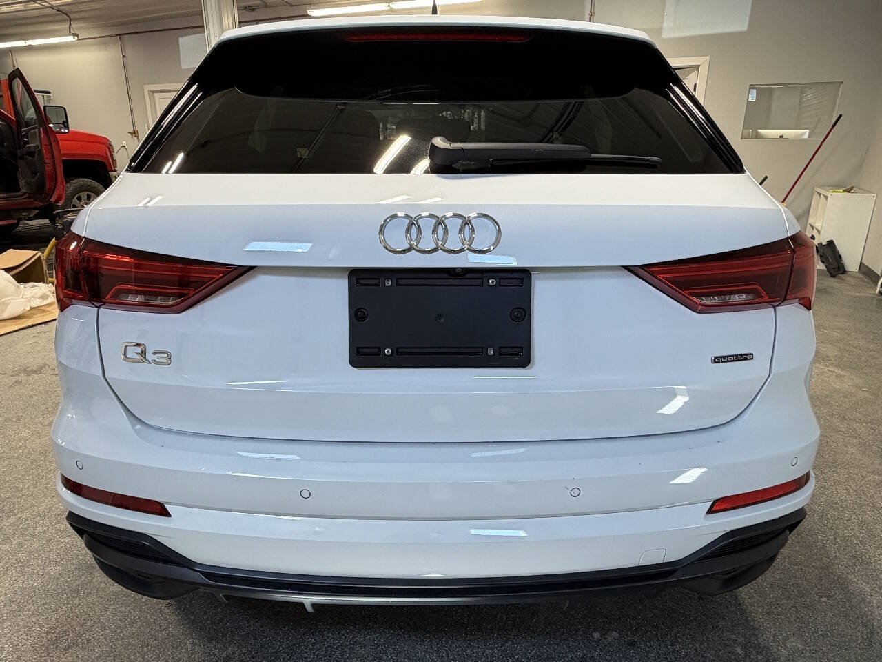 Used 2020 Audi Q3 2.0T Premium Plus AWD/4WD image 4