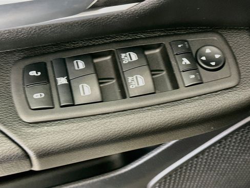 Used 2023 RAM 1500 Big Horn AWD/4WD image 15