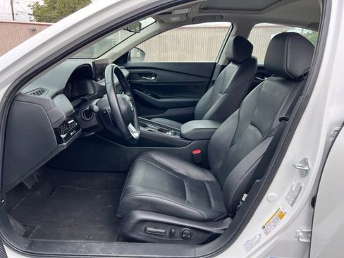 Used 2025 Honda Accord Touring image 17